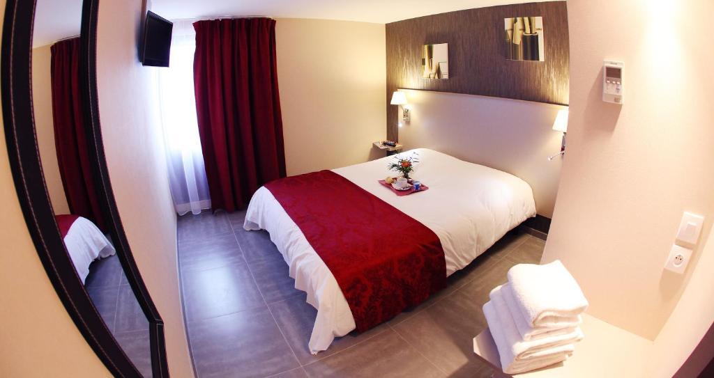 Hotel Le Coudon La Farlede Phòng bức ảnh