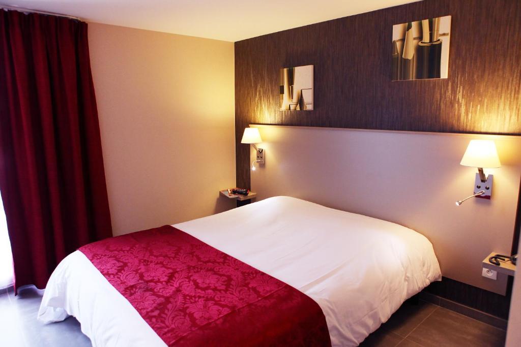 Hotel Le Coudon La Farlede Phòng bức ảnh