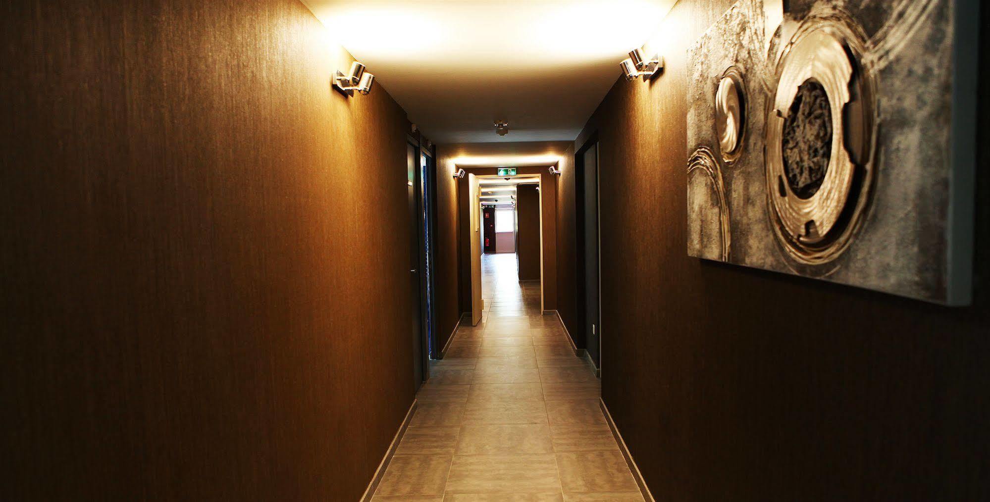 Hotel Le Coudon La Farlede Ngoại thất bức ảnh